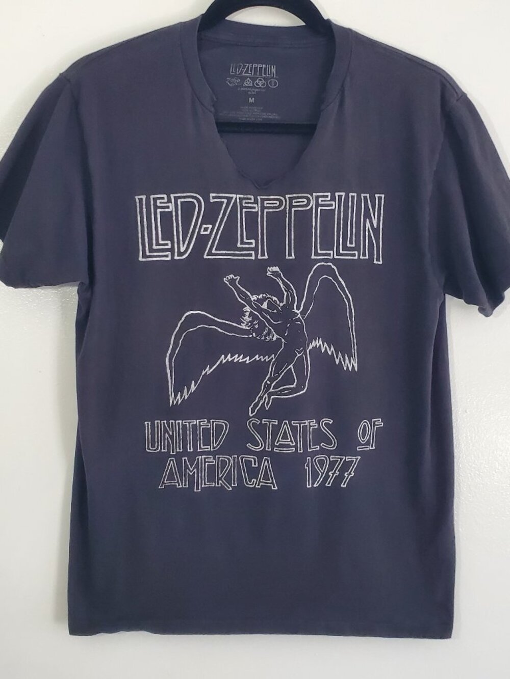Led Zeppelin 1977 US Tour Graphic Band Tee Split V-Neck Charcoal Grey M
